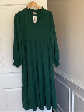 JODIFL Green Flowy Dress